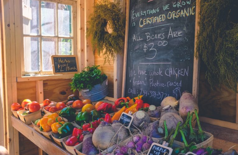 Nutrition and Mental Health: Avoid Foods that Cause Anxiety in Pompano Beach
